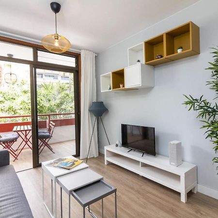 Homeforguest New Modern Apartment With Pool 아로나 외부 사진